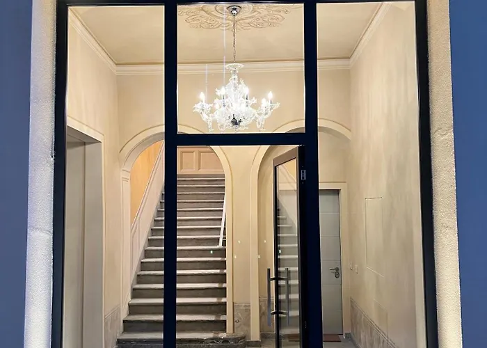 Luca's Luxury Flat In Palazzo Diaz-private Parking-fee *