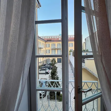 Lejlighed Luca's Luxury Flat In Palazzo Diaz-private Parking 10 Min Walk-fee Como