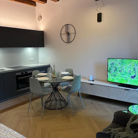 Lejlighed Luca's Luxury Flat In Palazzo Diaz - Center Como