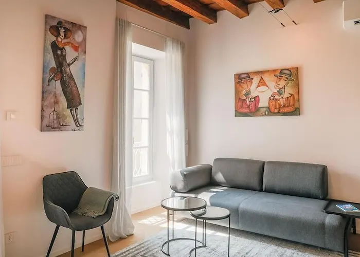 شقة Luca's Luxury Flat In Palazzo Diaz-private Parking-fee كومو