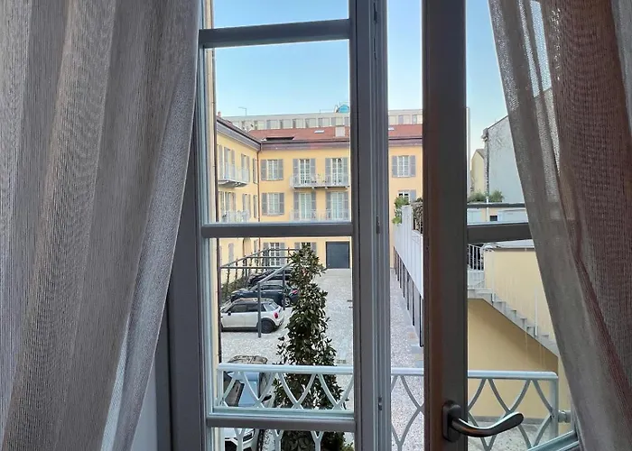 Lejlighed Luca's Luxury Flat In Palazzo Diaz-private Parking-fee Como