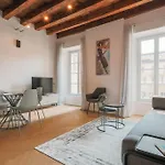 Apartment Luca's Luxury Flat In Palazzo Diaz-private Parking 10 Min Walk-fee *