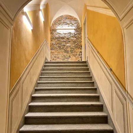 Luca's Luxury Flat In Palazzo Diaz - Center